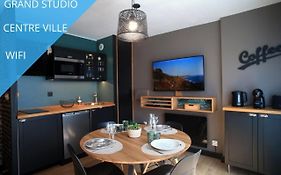 CHARMANT STUDIO CENTRE VILLE GRAND CONFORT avec Parking privé proche de la Gare